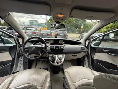 Citroën C8 2.0 HDi Exclusive — Monospace spacieux, diesel économique, 194'000 km — Miniatur 10