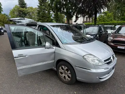 Citroën C8 2.0 HDi Exclusive — Monospace spacieux, diesel économique, 194'000 km — Miniatur 11