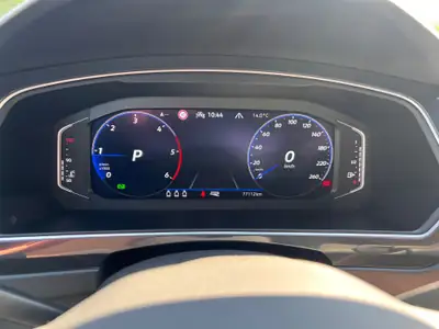 VW Tiguan 2.0 TDI R-Line — SUV fiable 85'000 km, motorisation efficace — détail