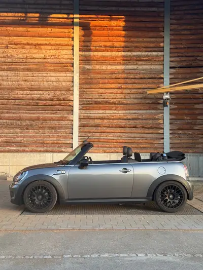 MINI Cooper S Cabriolet — Roadster sportif et ludique, 114'500 km, sans sinistre — Miniature 8