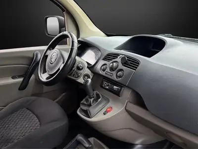 Renault Kangoo dCi 85 — Utilitaire compact diesel fiable, 223 000 km — Miniatur 10