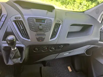 Ford Transit Custom 2.2 TDCi 100 — Utilitaire fiable, 56'000 km, excellent état — Miniatur 10