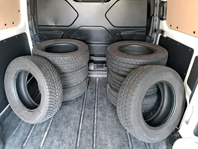Ford Transit Custom 2.2 TDCi 100 — Utilitaire fiable, 56'000 km, excellent état — Miniatur 13