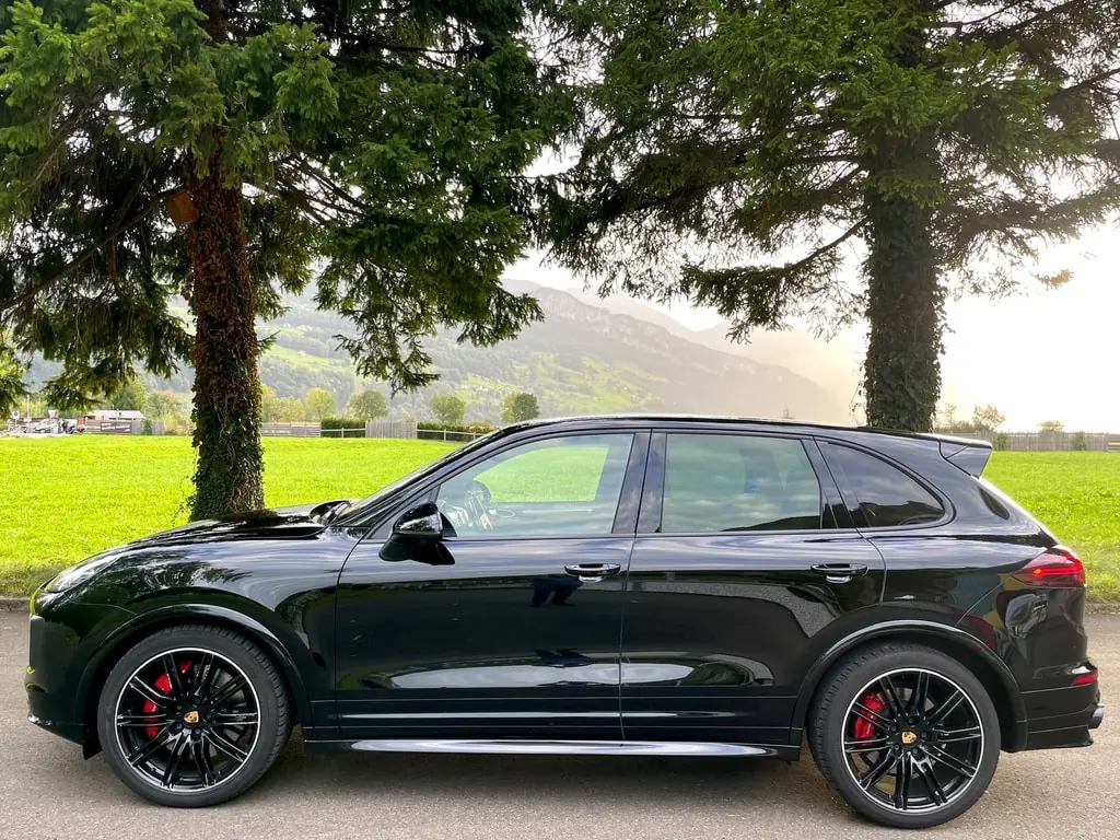 Porsche Cayenne GTS PDK Facelift — 440 ch, Coupé sportif premium, Historique sans sinistre — Außenansicht