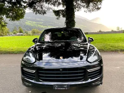 Porsche Cayenne GTS PDK Facelift — 440 ch, Coupé sportif premium, Historique sans sinistre — intérieur