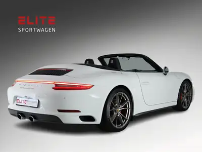 Porsche 911 Carrera 4S Cabrio — Roadster mythique, 450 ch et toutes roues motrices — Miniature 7