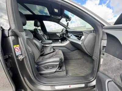Audi Q8 50 TDI S-Line — SUV prestige diesel, 286 ch, garantie 2 ans — Miniatura 14