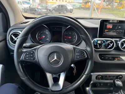 Mercedes-Benz X 250 d 4MATIC — Pickup robuste, diesel économique et garantie 2 ans — Miniature 10