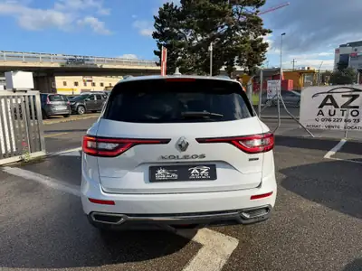 Renault Koleos 2.0 dCi 4x4 — SUV robuste, 177 ch, transmission CVT fluide — Armaturenbrett