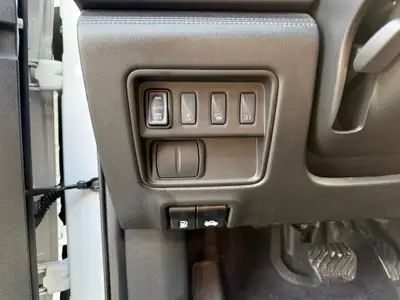 Renault Koleos 2.0 dCi 4x4 — SUV robuste, 177 ch, transmission CVT fluide — Miniatur 12