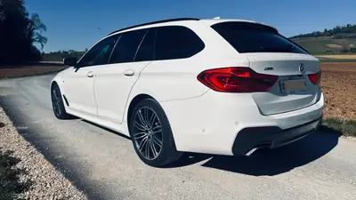 BMW 530d xDrive Touring — Break diesel performant, DPF et AGR neufs — rear view