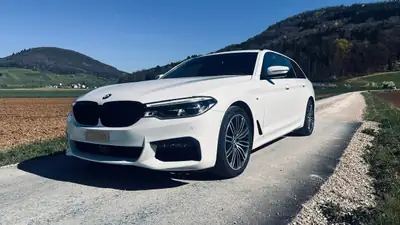 BMW 530d xDrive Touring — Break diesel performant, DPF et AGR neufs — exterior view