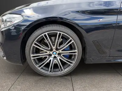 BMW 540i xDrive M Sport — Berline de prestige, première main, 74'000 km — Miniatura 9