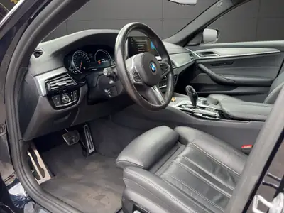 BMW 540i xDrive M Sport — Berline de prestige, première main, 74'000 km — Miniatura 11
