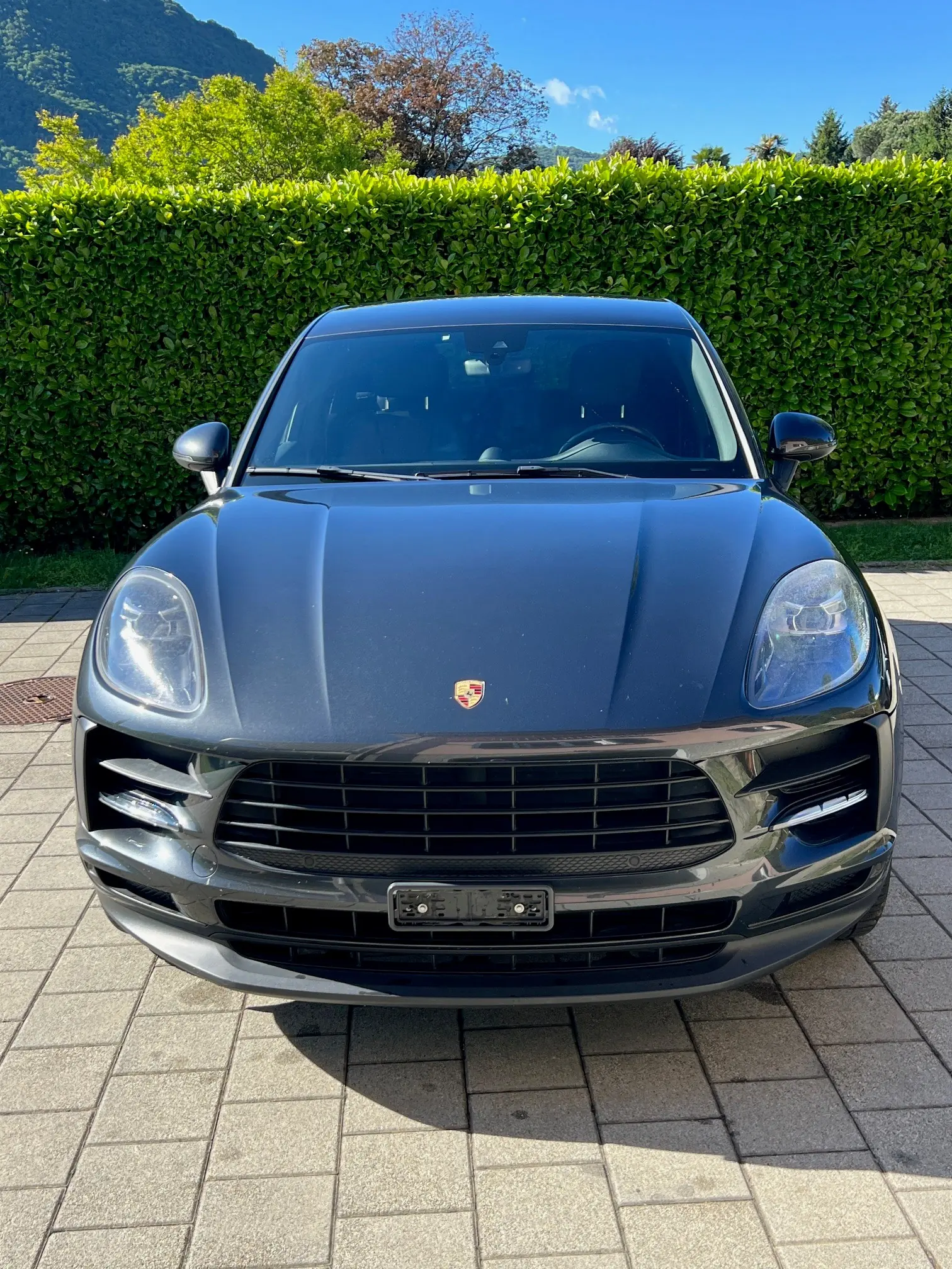 Porsche Macan 2.0 — Sportivité et élégance, 72'000 km seulement