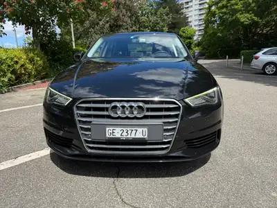 Audi A3 Limousine 1.4 TFSI Ambition — Berline compacte fiable, 64'000 km, garantie 12 mois — côté