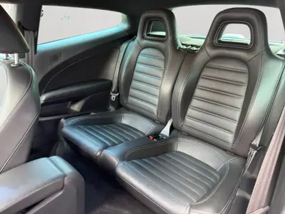 VW Scirocco 1.4 TSI Team DSG — Coupé sportif affûté, entretien suivi — intérieur