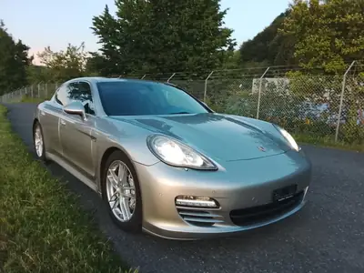 Porsche Panamera 4.8 V8 4S PDK — Gran turismo sportif, 165'000 km, sans sinistre — Miniature 9