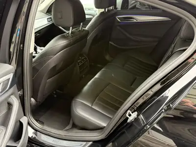 BMW 520 Diesel 2019 — Berline élégante, boîte auto, sans sinistre — Miniature 8