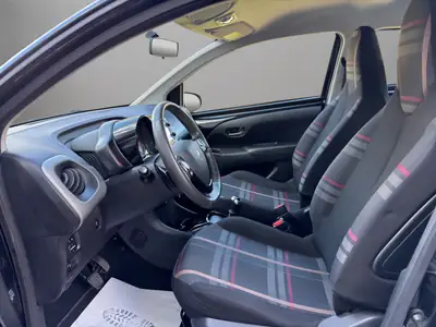 Peugeot 108 1.0 VTi Allure ETG — Citadine économe, 39'650 km, caméra de recul — Thumbnail 9