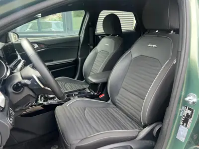 Kia ProCeed 1.5 T-GDi MHEV GT-Line — Break sportif hybride, 16'000 km seulement — Thumbnail 7