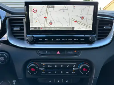 Kia ProCeed 1.5 T-GDi MHEV GT-Line — Break sportif hybride, 16'000 km seulement — Thumbnail 14