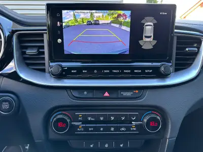 Kia ProCeed 1.5 T-GDi MHEV GT-Line — Break sportif hybride, 16'000 km seulement — Thumbnail 13