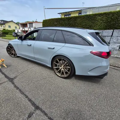 Mercedes-Benz E 450 d AMG Line 4Matic — Break diesel hybride, faible kilométrage — Heckansicht