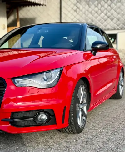 Audi A1 S Line 1.4 TFSI CoD S-Tronic — Sportif & Économe, 90'000 km seulement — side view