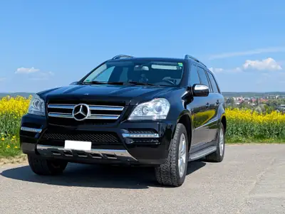 Mercedes-Benz GL 350 V6 CDI BlueTec — 7 places, diesel performant, 138000 km — vue extérieure