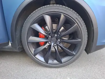 Tesla Model X Ludicrous Performance — SUV électrique 7 places, 795 ch, Autopilot avancé — Miniatura 10