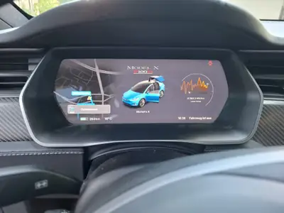 Tesla Model X Ludicrous Performance — SUV électrique 7 places, 795 ch, Autopilot avancé — Miniatura 13
