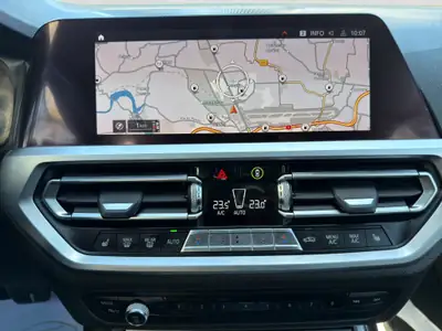 BMW 320d xDrive M Sport — Diesel performant, transmission auto, expertise complète — Miniature 7
