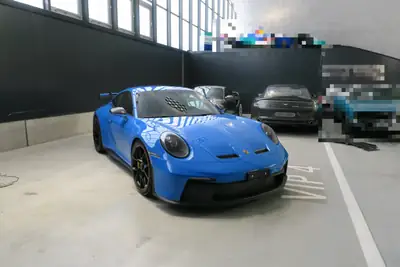 Porsche 911 4.0 GT3 Clubsport — Pure performance sportive, 3800 km seulement — exterior view