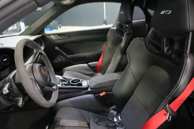 Porsche 911 4.0 GT3 Clubsport — Pure performance sportive, 3800 km seulement — Thumbnail 9