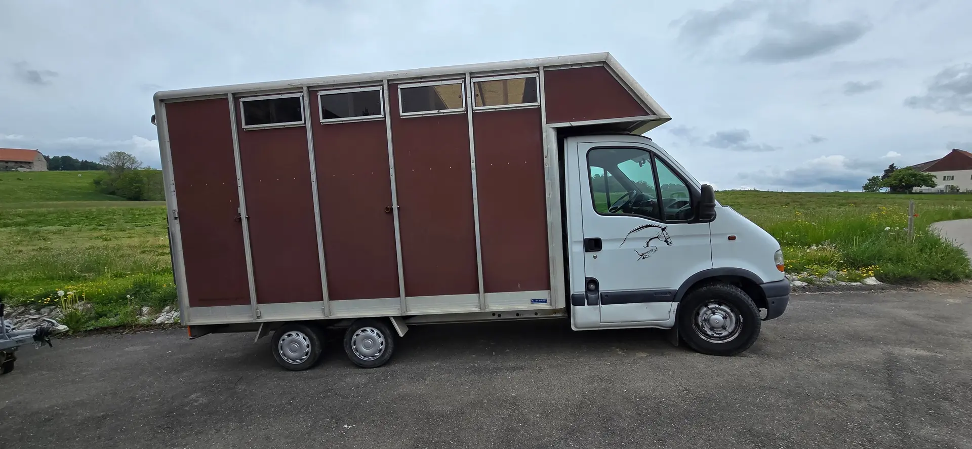 Renault Master 2000 occasion Dompierre — 2