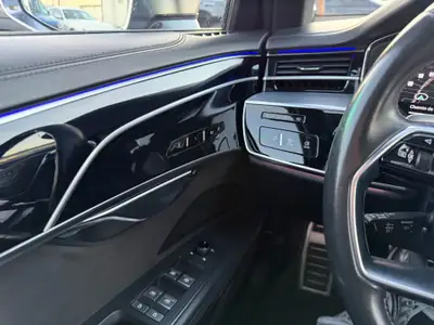 Audi S8 TFSI quattro — Berline de luxe sportive, 571 ch, Full Black premium — Miniatur 17