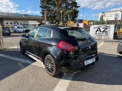 FIAT Bravo 1.4 16V Turbo Dynamic — Citadine sportive, 126'000 km, sans sinistre — interni