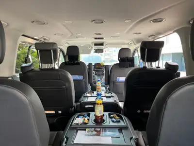 Ford Tourneo Custom 2.0 TDCi 130 — Monospace 8 places, diesel économique — Innenraum