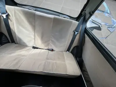 MINI Cooper 1.3i 1995 — Classique britannique, moteur fiable et consommation économique — Miniature 10