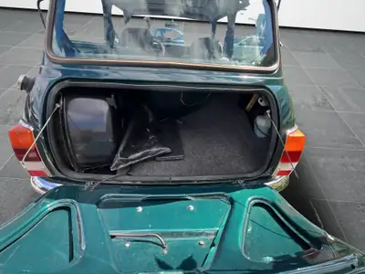 MINI Cooper 1.3i 1995 — Classique britannique, moteur fiable et consommation économique — Miniature 13