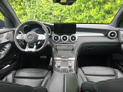 Mercedes-Benz GLC 63 S AMG — 510 ch, Pack carbone et attelage, intérieur cuir noir premium — Miniatur 9