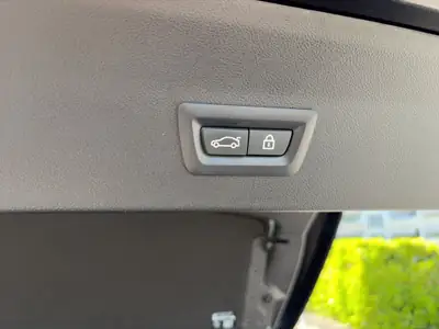 BMW X4 xDrive 30i M Sport — SUV coupé dynamique, 245 ch et équipements premium — Miniatura 16