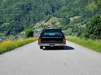 Chevrolet Caprice 1978 — Corbillard authentique, 90'798 km, V8 5.7L — cruscotto