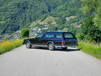 Chevrolet Caprice 1978 — Corbillard authentique, 90'798 km, V8 5.7L — dettaglio