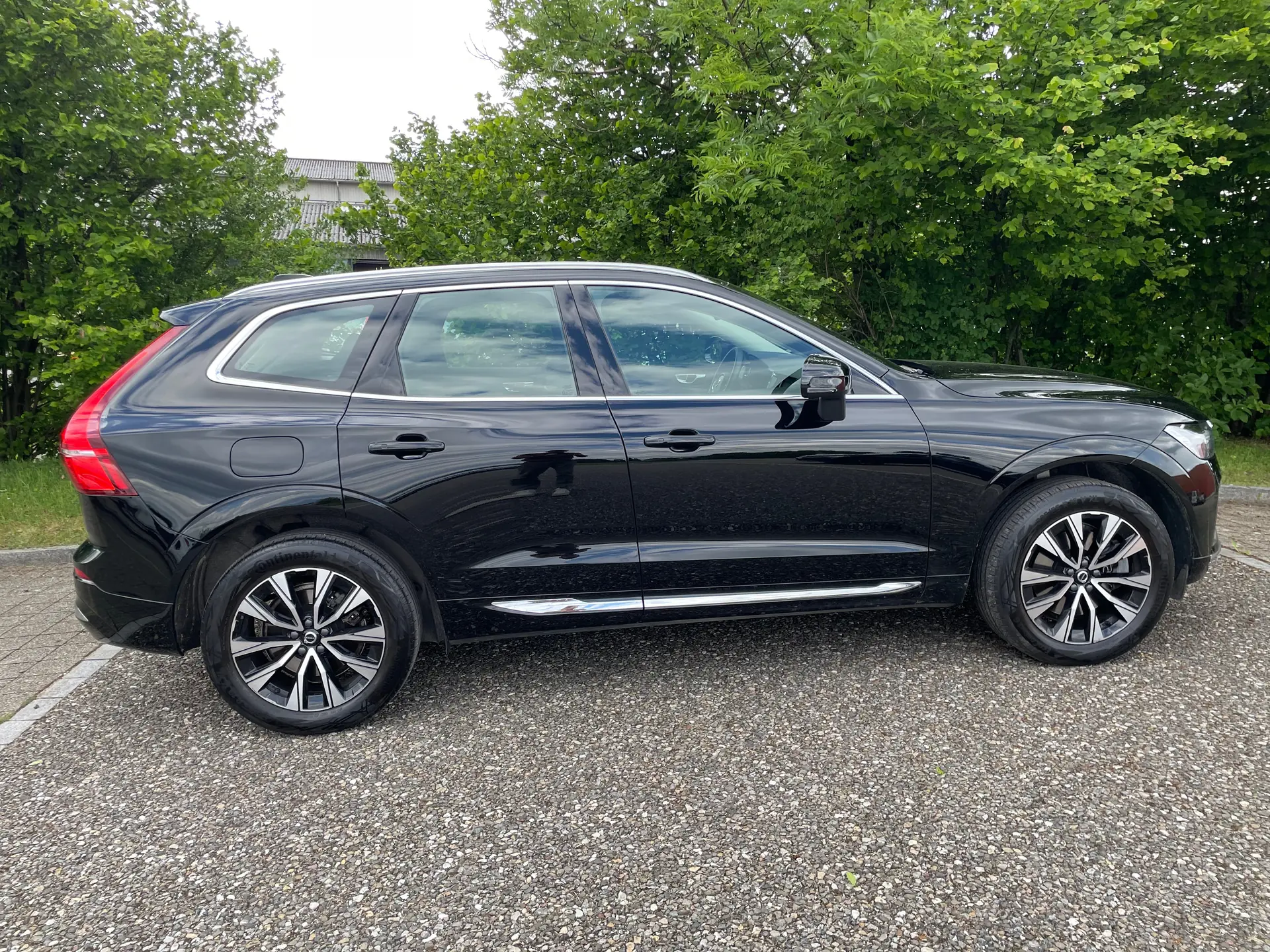 Volvo XC60 2023 occasion Bäch — 3
