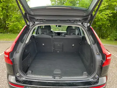 Volvo XC60 B4 MH Plus Bright AWD — SUV hybride diesel, 50'500 km seulement — Miniatura 8