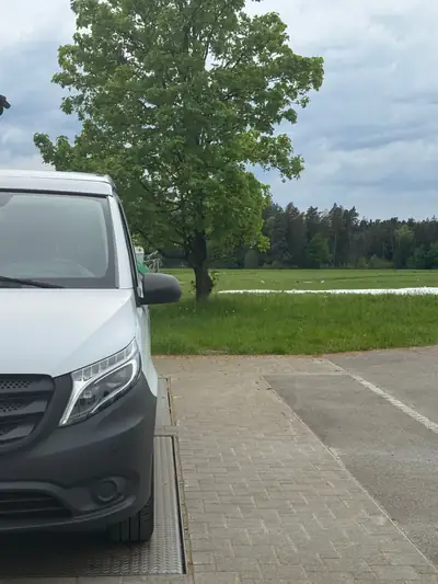 Mercedes-Benz Vito Marco Polo Activity 250 d 4M — Camping-car compact, 4 roues motrices, état impeccable — intérieur