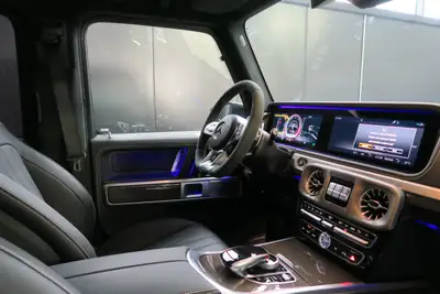 Mercedes-Benz G 63 AMG Grand Edition — Le SUV légendaire avec 584 ch et seulement 4000 km — Thumbnail 8