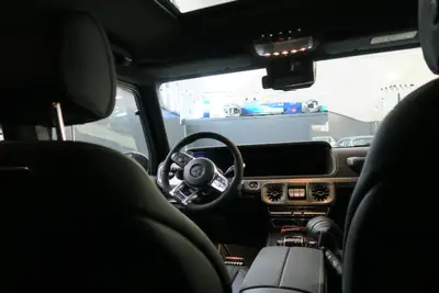 Mercedes-Benz G 63 AMG Grand Edition — Le SUV légendaire avec 584 ch et seulement 4000 km — Thumbnail 12